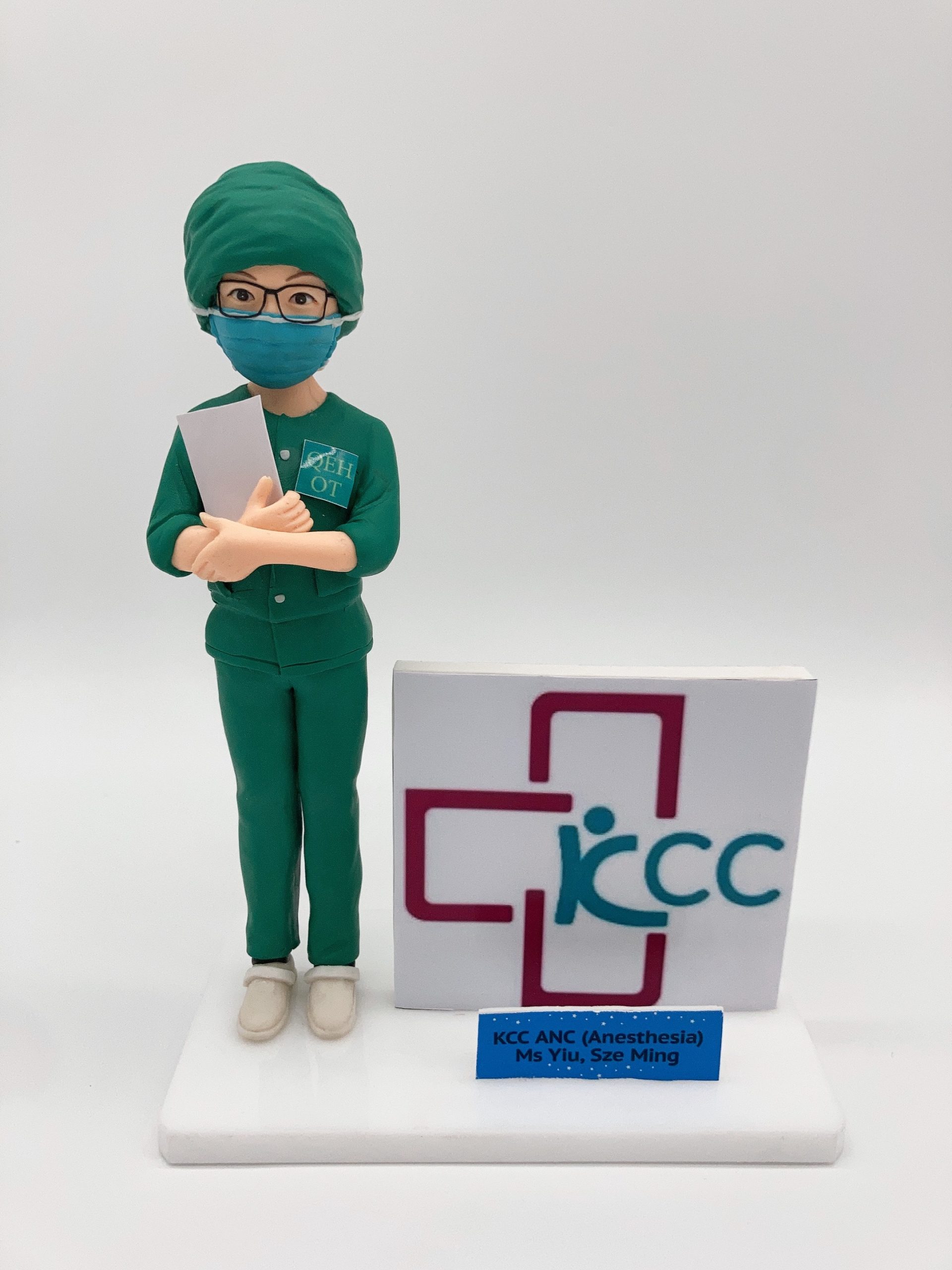 【葵涌醫院麻醉科手術室護士人像公仔】KCC 紀念品、醫療界散水禮物、離職禮物、榮休禮物 / Kwai Chung Hospital OT Nurse Figurine - Image 2