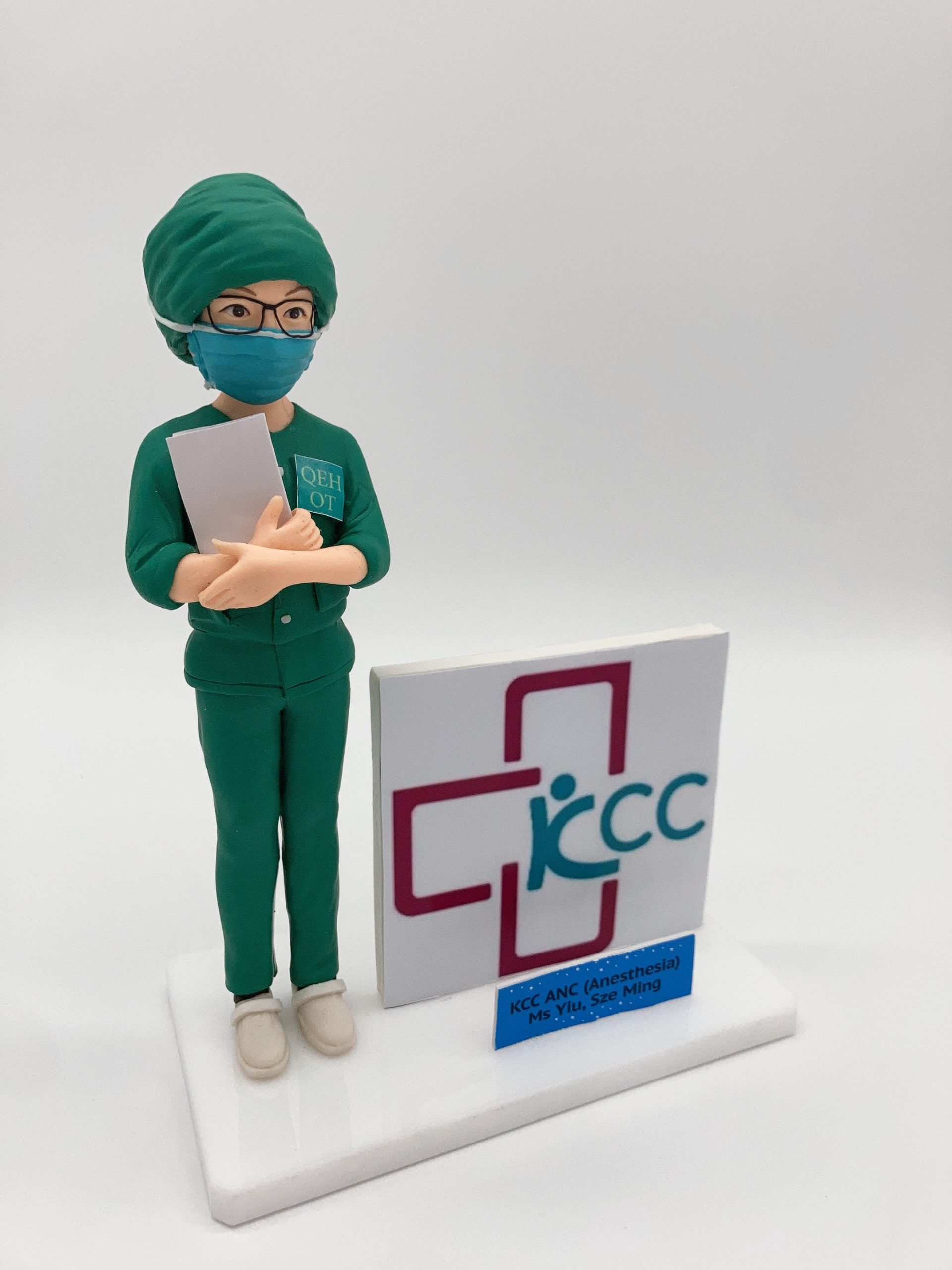 【葵涌醫院麻醉科手術室護士人像公仔】KCC 紀念品、醫療界散水禮物、離職禮物、榮休禮物 / Kwai Chung Hospital OT Nurse Figurine - Image 4