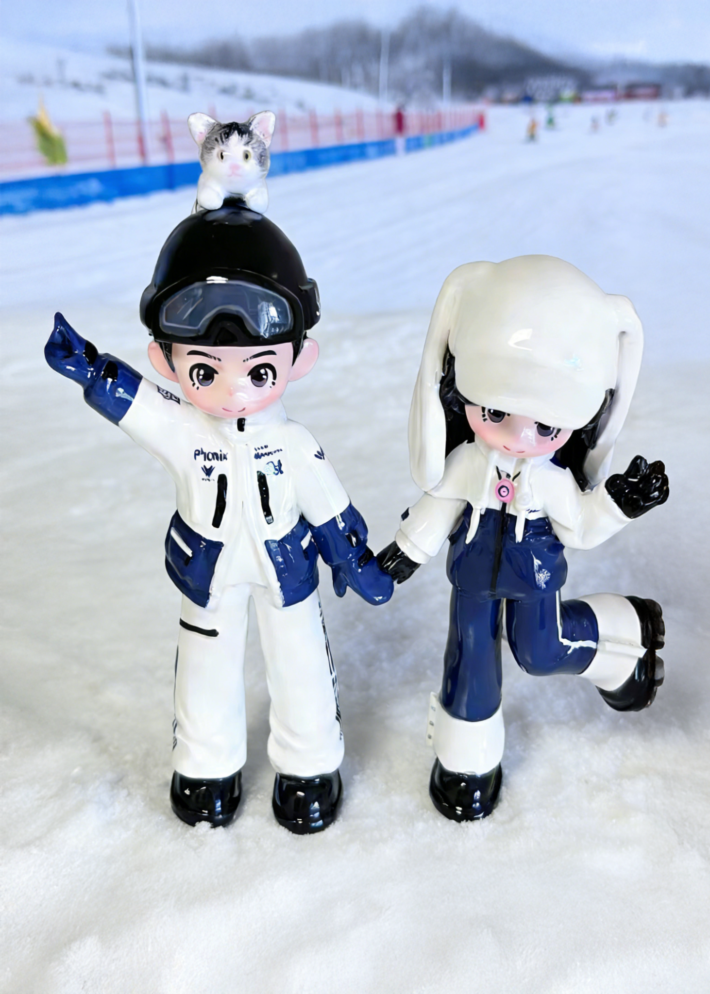 Crew Figures - 揼石仔 Stone Plastic Figurine