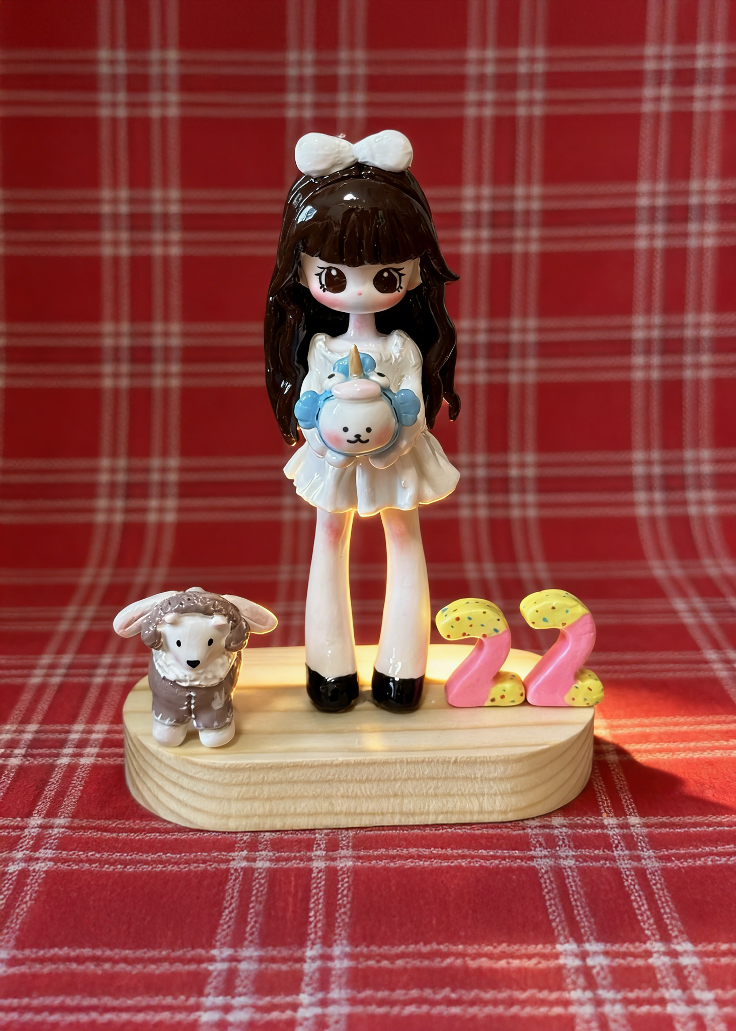 Crew Figures - 揼石仔 Stone Plastic Figurine