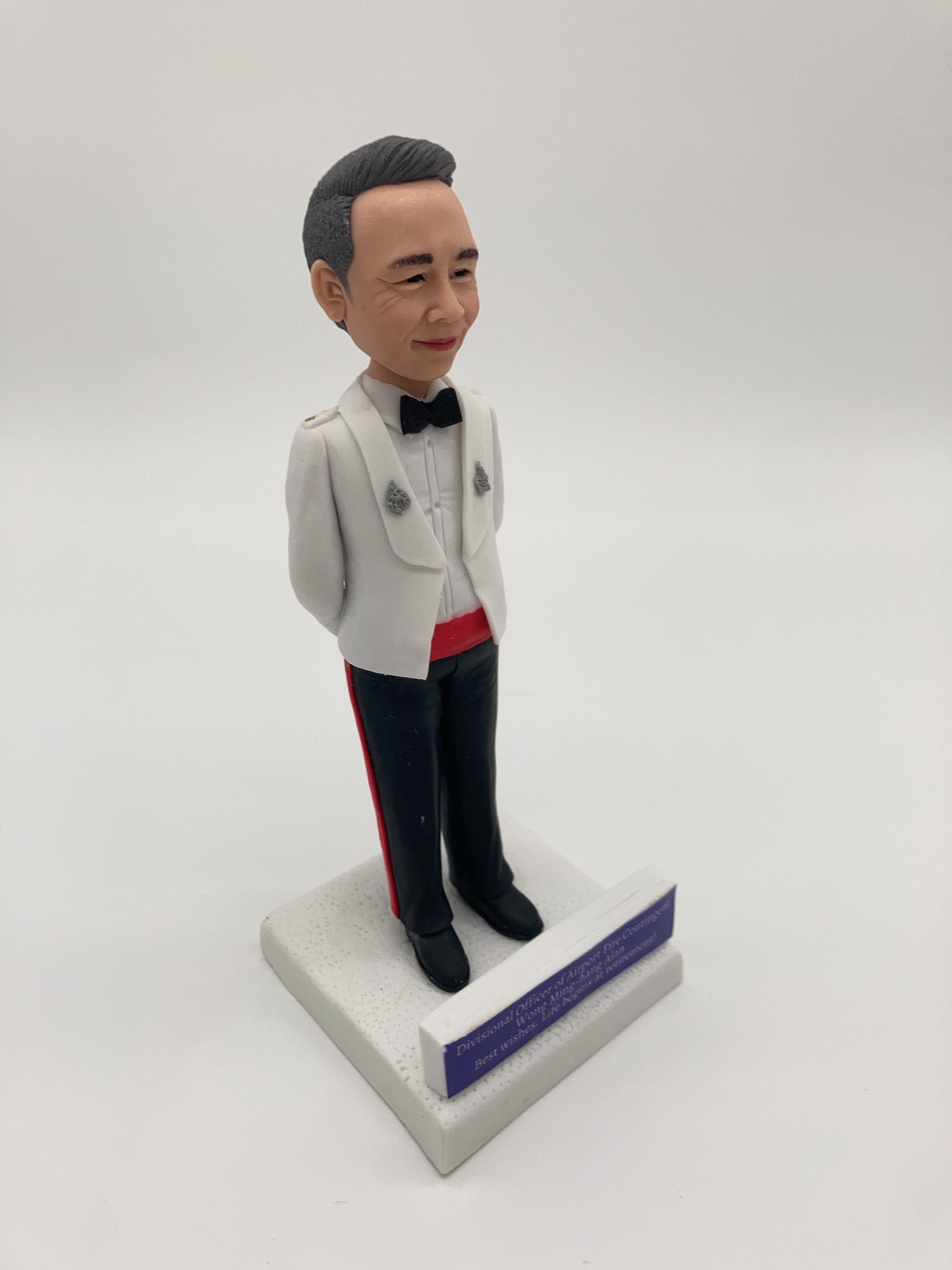 【機場消防隊長榮休人像公仔】消防處高級紀念禮物 / 消防制服公仔訂製 / 香港原創設計 Airport Fire Contingent Retirement Figurine - Image 3