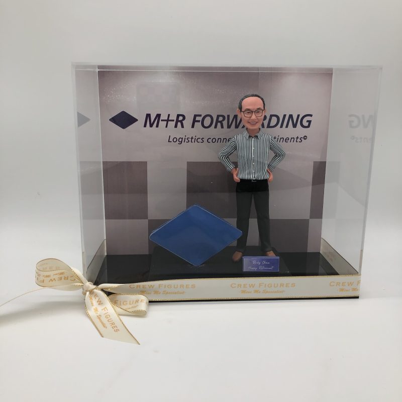【M+R Forwarding 物流公司職員榮休人像公仔】物流界紀念 / 榮休禮物 / 香港原創設計 M+R Forwarding Retirement