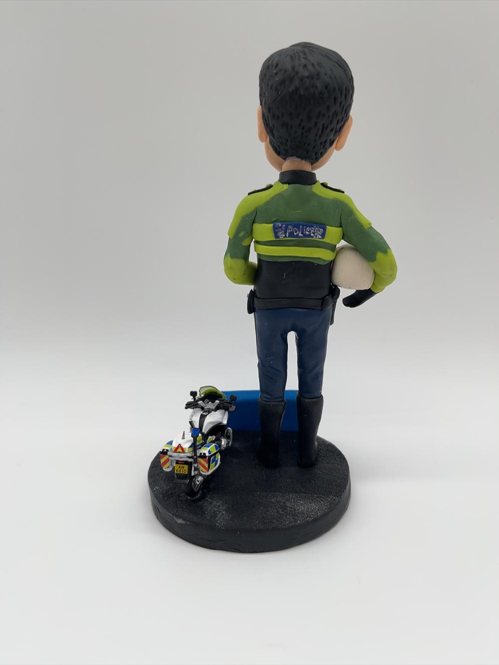 【交通警長及電單車人像公仔】警察紀念禮物與客製化公仔 Traffic Police Officer & Motorcycle Custom Figure - Image 5